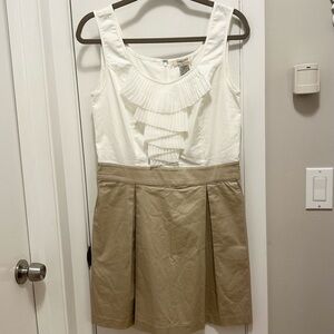 Vertigo Paris NWT Tank Mini Dress M Sleeveless Pleated Ruffle White Tan
